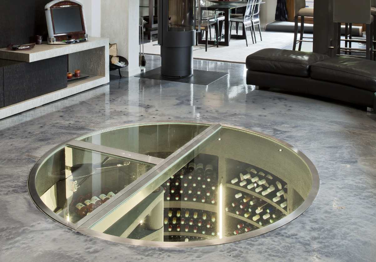 Trappe en verre et en inox avec chassis fixe